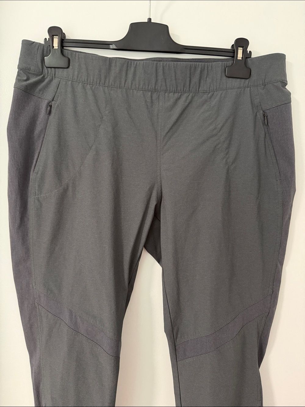 Kuhl 6324 W's Weekendr Tight - Picture 3 of 12